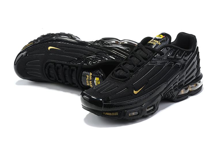 Black and fashion gold tn nike